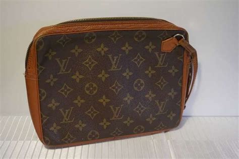 louis vuitton paris neck tasje eren|louis vuitton handbags.